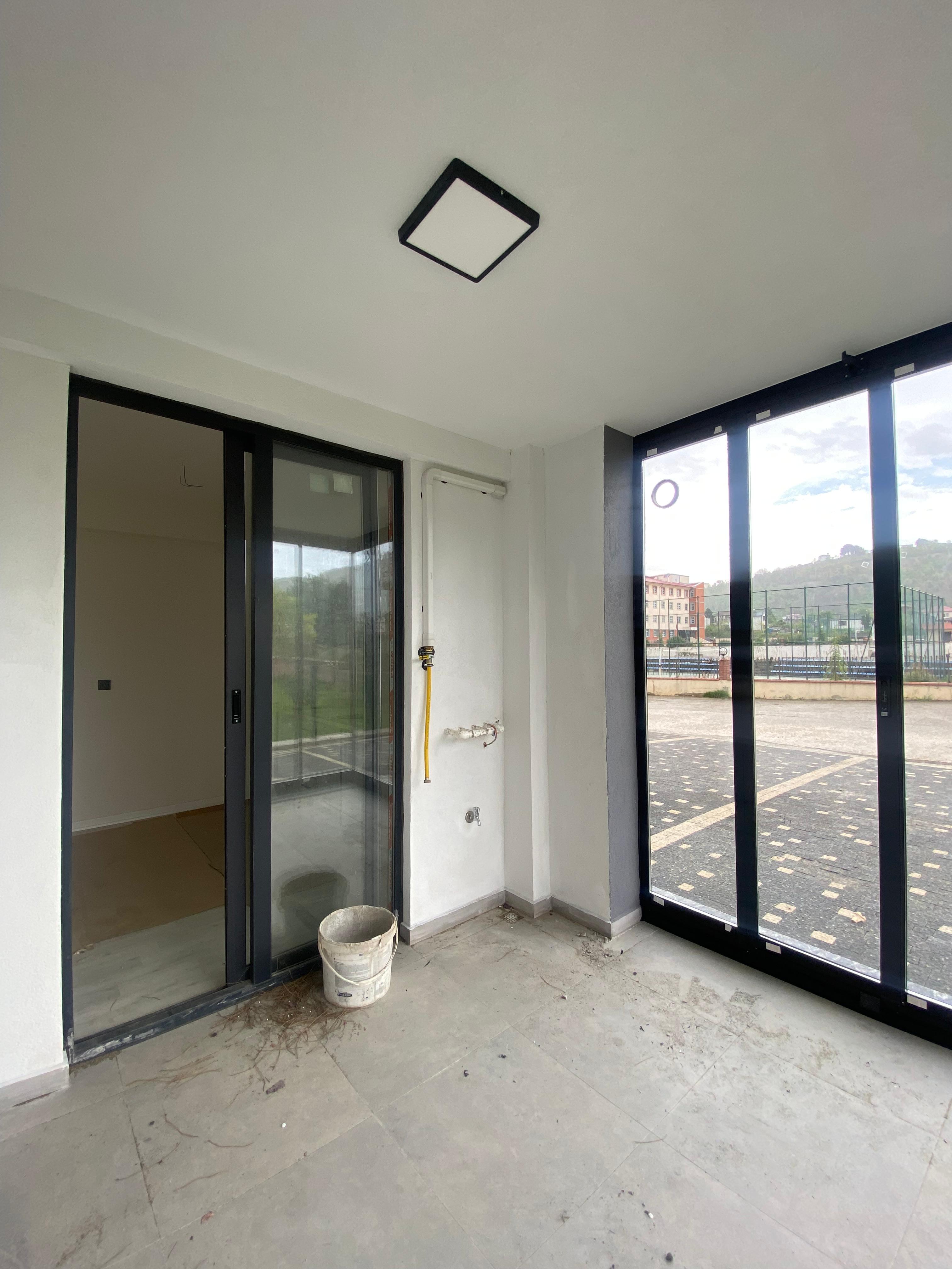 MABEL GAYRİMENKUL/ADACIK YAKAMOZ SİTESİNDE 1+1 SATILIK DAİRE